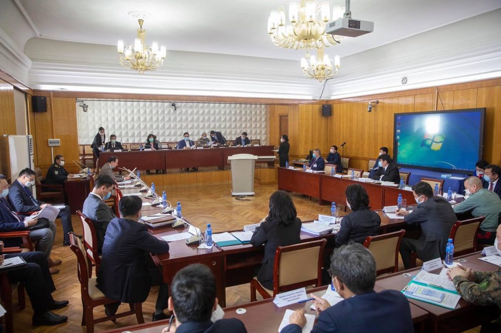 Их, дээд болон ерөнхий боловсролын сургууль, цэцэрлэгийн үйл ажиллагааг түр зогсоохыг 2020 оны 09 дүгээр сарын 01 хүртэл сунгав