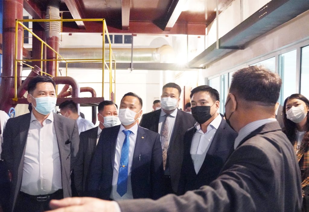 6 ЖИЛ ЗОГСОНГИ БАЙСАН ЗАМЫН-ҮҮДИЙН ДУЛААНЫ СТАНЦ АЖИЛЛАЖ ЭХЭЛЛЭЭ