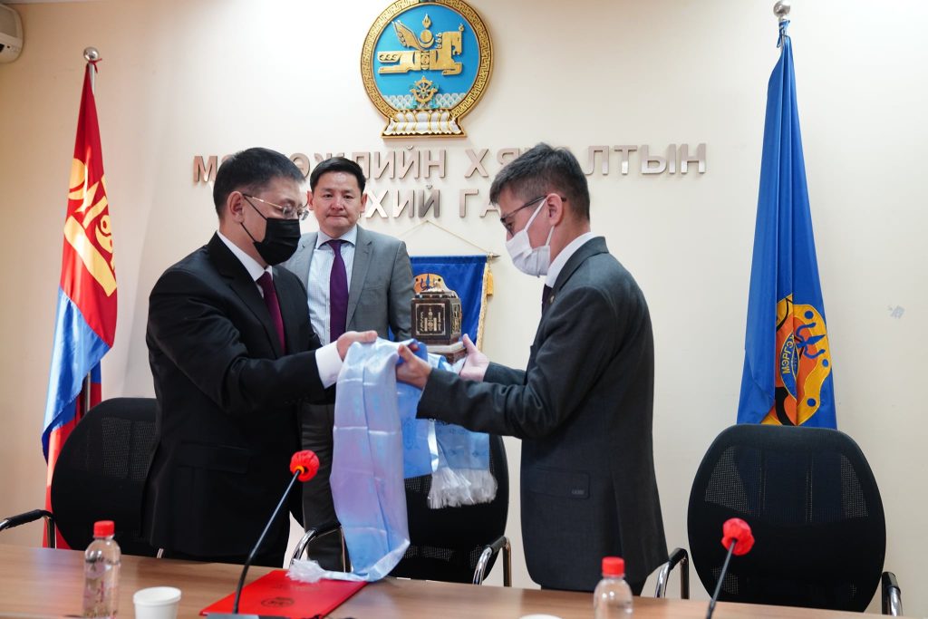 С.АМАРСАЙХАН: МЭРГЭЖЛИЙН ХЯНАЛТЫН БАЙЦААГЧ НАР ИРГЭД, ААН-ИЙН ЗӨВЛӨН ТУСЛАГЧ БАЙХ ЁСТОЙ