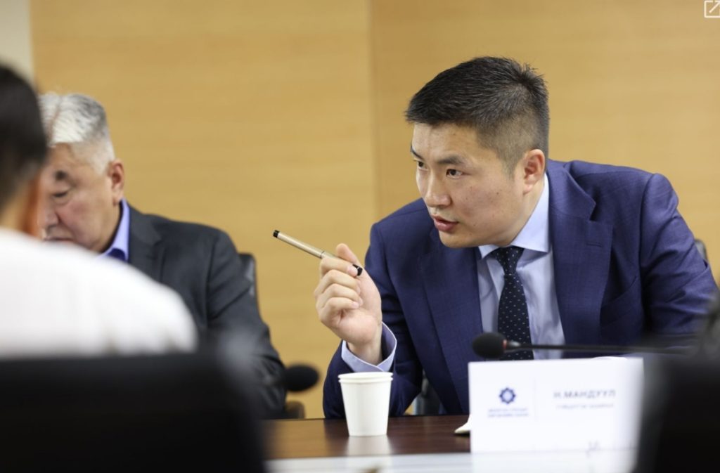 ТӨК-иудын ₮600 тэрбумын өрийг Хөгжлийн Банканд төлүүлэхээр боллоо