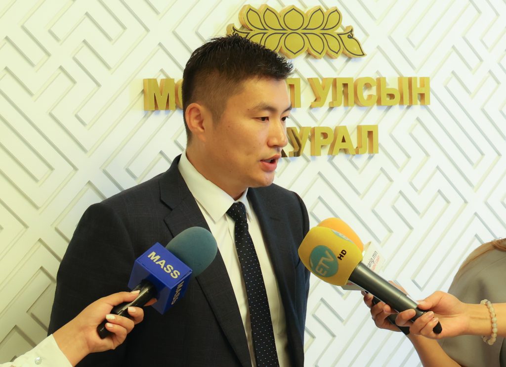 Н.Мандуул: Хөгжлийн банк хүнд байдлаас гарсан