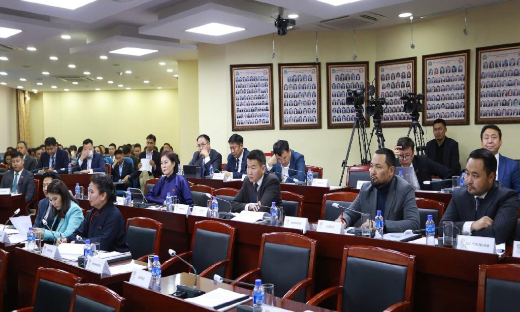 Нийслэлийн 2023 оны хөгжлийн төлөвлөгөөг баталлаа