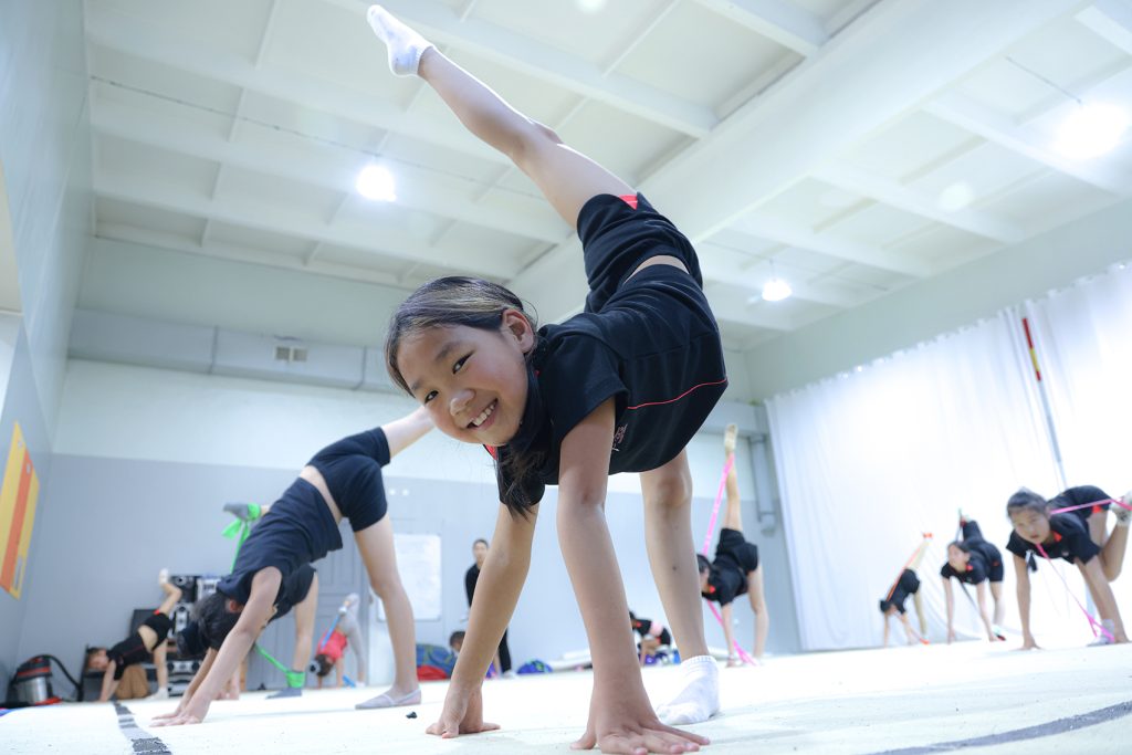 МОНГОЛЧУУД УРАН САЙХНЫ ГИМНАСТИКААР ОЛИМПОД ӨРСӨЛДӨХ ЦАГ ХОЛГҮЙ