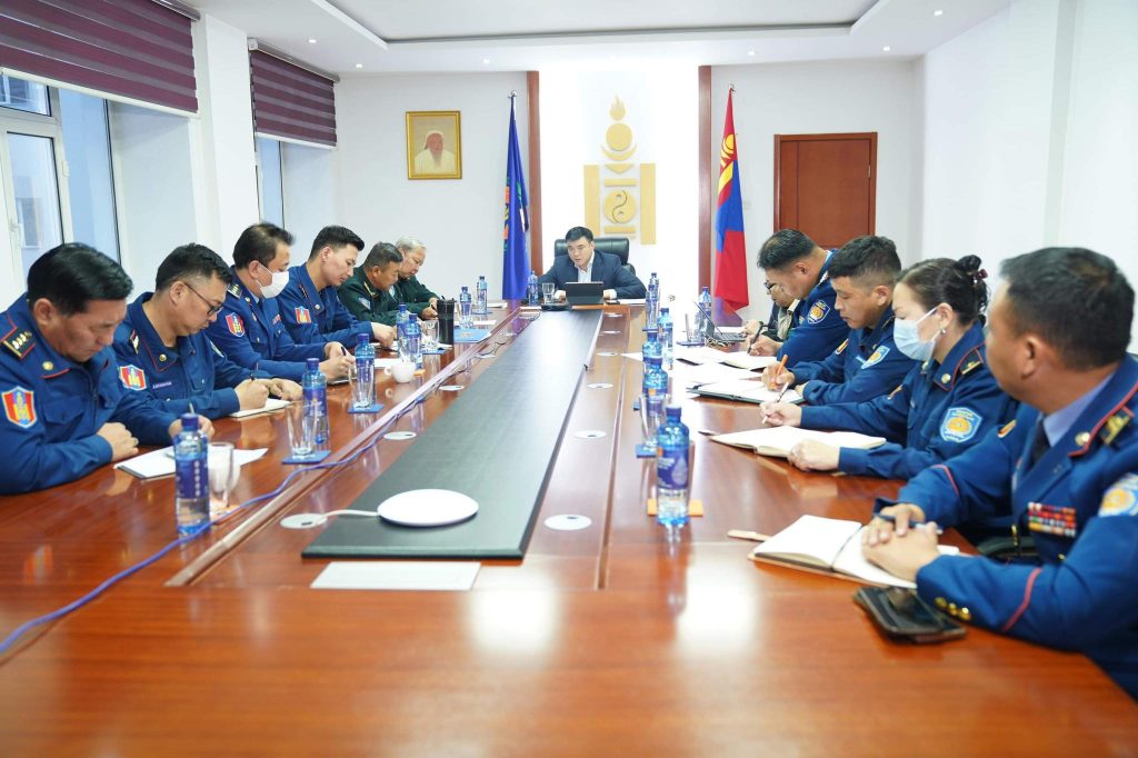 Өвөлжилт хүндэрсэн тохиолдолд отор нүүдлийн бүс нутгийн бэлэн байдлыг эртнээс хангахыг даалгалаа