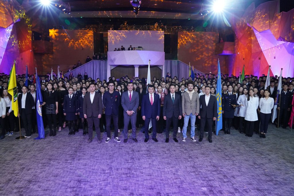 Оюутны лигийн сагсан бөмбөгийн тэмцээн эхэллээ