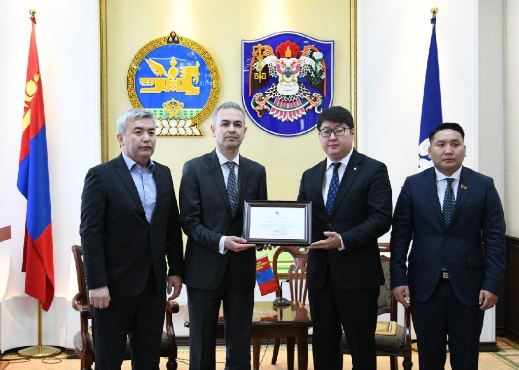 БНТУ-ын Элчин сайдын яамнаас талархал илэрхийллээ